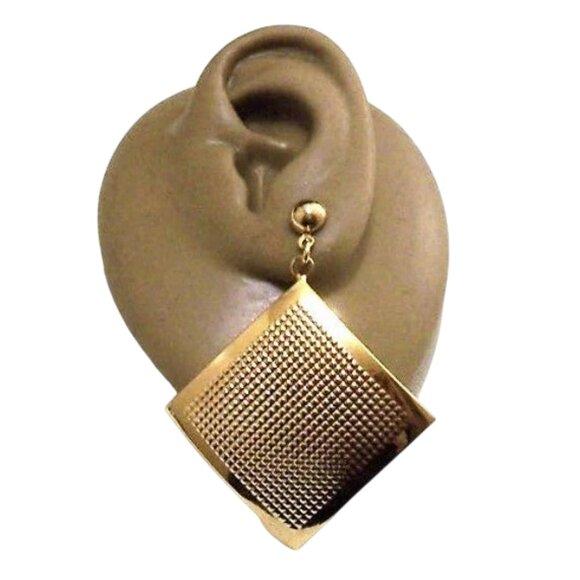 Diamond Discs Pierced Post Stud Earrings Gold Tone - Picture 2 of 5